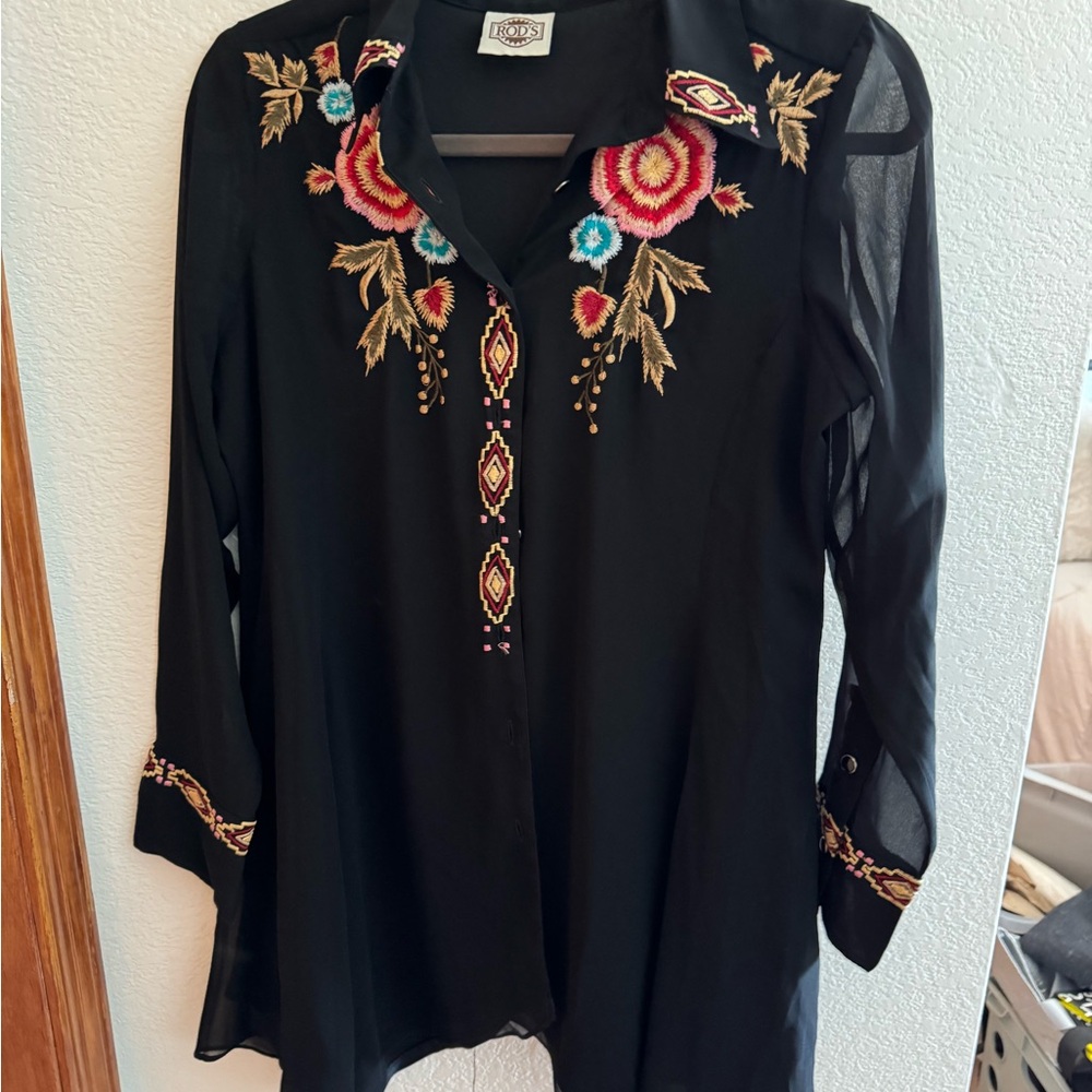 Rod’s Embroidered Black Sheer Women's Top/Tunic